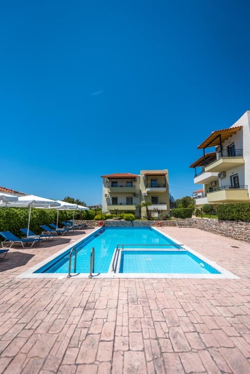 finikounda aparments